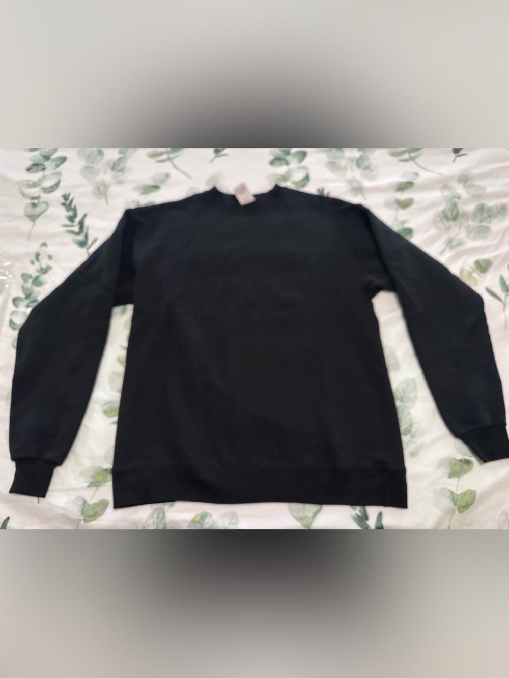 Hanes Men's Black Crewneck Sweater
